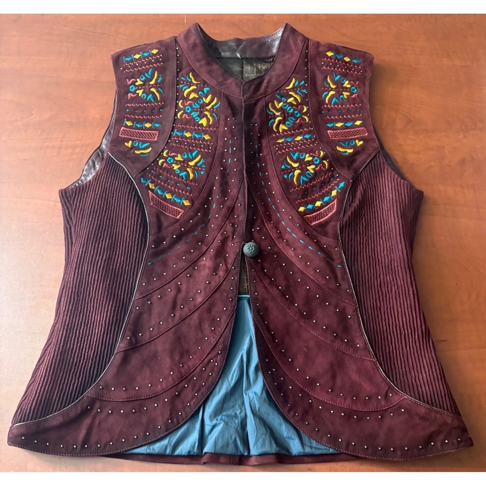 NWT-Corral Women Wine Lamb Leather Embroidered Studded Western Vest J3050 Medium